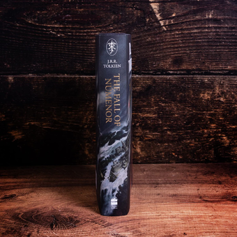 Бумажная книга «The Fall of Numenor », автор Джон Р. Р. Толкин - фото №3 - миниатюра