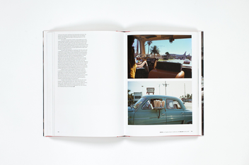 Паперова книга «Joel Meyerowitz. Where I Find Myself. A Lifetime Retrospective», автор Джоел Мейеровіц - фото №10 - мініатюра