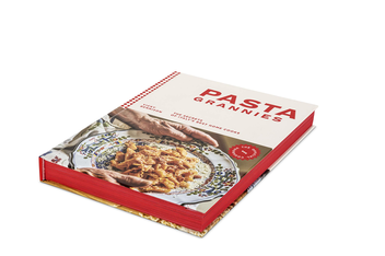 Бумажная книга «Pasta Grannies», автор Вики Беннисон - фото №4 - миниатюра