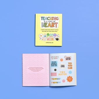 Паперова книга «Teaching Is a Work of Heart», автор Крістін Лі - фото №3 - мініатюра