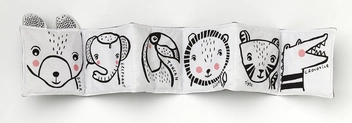 Паперова книга «Wee Gallery Cloth Books: Bear », автор Сурья Сайнани - фото №4 - мініатюра