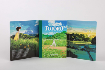 Бумажная книга «My Neighbour Totoro. 30 Postcards» - фото №2 - миниатюра