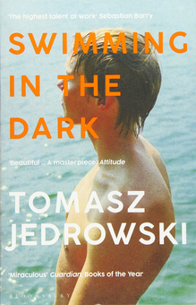 Бумажная книга «Swimming in the Dark», автор Томаш Едровский - фото №1 - миниатюра