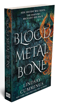 Бумажная книга «Blood Metal Bone», автор Линдси Каммингс - фото №2 - миниатюра