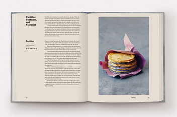 Паперова книга «Tu Casa Mi Casa. Mexican Recipes for the Home Cook», автор Енріке Олвера - фото №6 - мініатюра