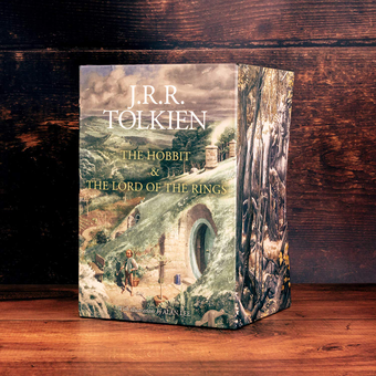 Бумажная книга «The Hobbit & The Lord of the Rings Boxed Set», автор Джон Р. Р. Толкин - фото №4 - миниатюра