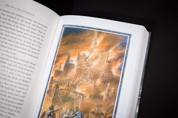 Бумажная книга «The Fall of Gondolin», автор Джон Р. Р. Толкин - фото №5 - миниатюра