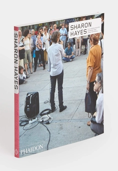 Паперова книга «Sharon Hayes», авторів Джулія Брайан-Вільсон, Жаннін Танг, Ланка Таттерсолл - фото №3 - мініатюра