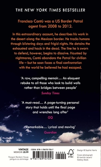Паперова книга «The Line Becomes A River: Dispatches from the Mexican Border», автор Франциско Канту - фото №2 - мініатюра