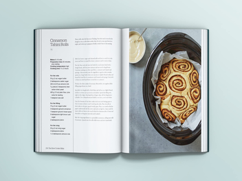 Паперова книга «The Slow Cooker Bible» - фото №5 - мініатюра