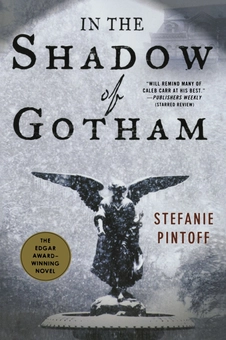 Паперова книга «In the Shadow of Gotham», автор Стефані Пінтофф - фото №2 - мініатюра