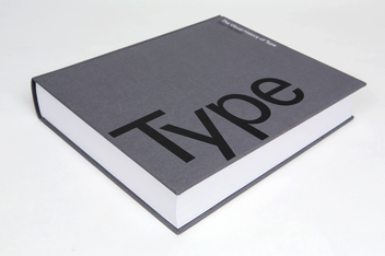 Бумажная книга «The Visual History of Type», автор Пол Макнейл - фото №4 - миниатюра