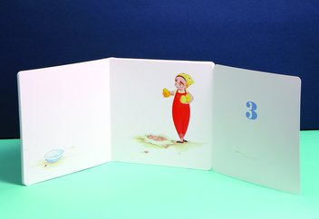 Бумажная книга «Flora and the Chicks. A Counting Book by Molly Idle», автор Молли Айдл - фото №3 - миниатюра
