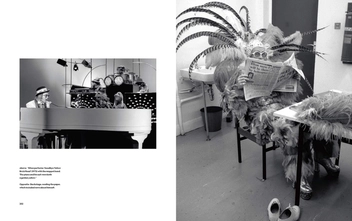 Паперова книга «Elton John by Terry O'Neill», автор Террі О'Ніл - фото №2 - мініатюра