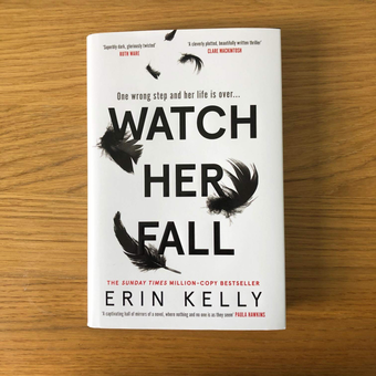 Бумажная книга «Watch Her Fall», автор Эрин Келли - фото №4 - миниатюра