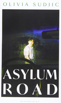 Паперова книга «Asylum Road», автор Олівія Суджич - фото №1 - мініатюра