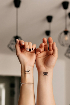 «Тимчасове тату Tattooshka Корони (X-011)», бренда Tattooshka - фото №3 - миниатюра