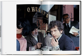 Paper book «Daniel Kramer: Bob Dylan. A Year and a Day» - фото №9 - миниатюра