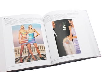 Бумажная книга «The Fashion Book », автор Кэролайн Киннеберг - фото №8 - миниатюра