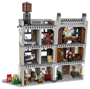  «Конструктор LEGO Super Heroes Marvel Вирішальний бій у святилищі доктора Стренджа 1004 деталі (76108)», бренду LEGO - фото №3 - мініатюра