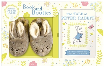 Бумажная книга «Tale of Peter Rabbit Book and First Booties Gift Set», автор Беатрис Поттер - фото №1 - миниатюра