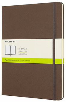  «Блокнот Moleskine Classic большой нелинованный коричневый (QP092P14)», бренда Moleskine - фото №1 - миниатюра