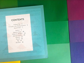 Паперова книга «Origami Rainbow Paper Pack Book» - фото №5 - мініатюра