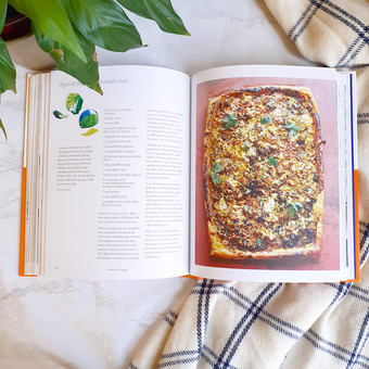 Бумажная книга «Life Kitchen: Quick, easy, mouth-watering recipes to revive the joy of eating», автор Райан Райли - фото №2 - миниатюра