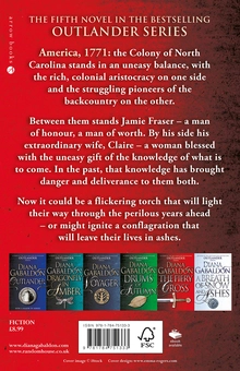 Бумажная книга «The Fiery Cross», автор Диана Гэблдон - фото №2 - миниатюра