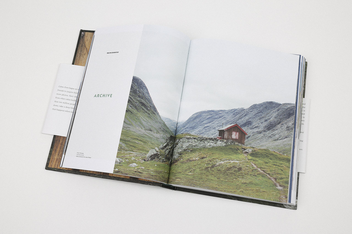 Паперова книга «Cabin Porn», автор Зак Кляйн - фото №4 - мініатюра