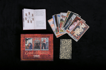 Паперова книга «Game of Thrones Tarot Card Set», автор Ліз Дін - фото №4 - мініатюра