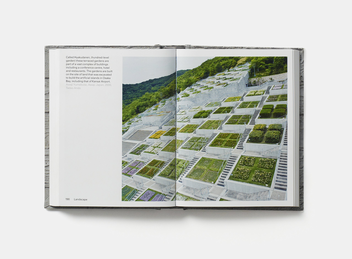 Бумажная книга «Concrete. Mini Format», автор Уильям Холл - фото №7 - миниатюра