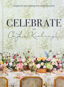 Паперова книга «Celebrate with Chyka Keebaugh : Inspired Entertaining for Every Occasion», автор Чіка Кібо - фото №2 - мініатюра