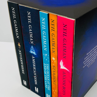 Бумажная книга «The Neil Gaiman Collection (set of 5 books)», автор Нил Гейман - фото №3 - миниатюра