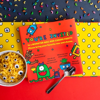Бумажная книга «The Monster Mac and Cheese Party», автор Тод Парр - фото №5 - миниатюра