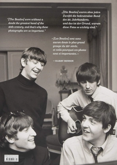 Паперова книга «The Beatles», автор Гаррі Бенсон - фото №2 - мініатюра