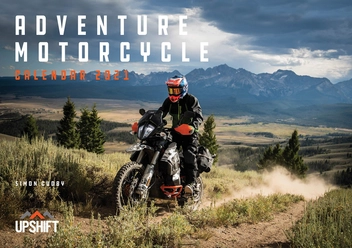 Паперова книга «Adventure Motorcycle Calendar 2021», авторів Саймон Кадбі, Лі Кланчер - фото №1 - мініатюра