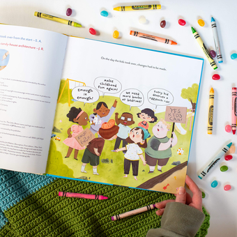 Паперова книга «The Day the Kids Took Over», автор Сем Еппл - фото №3 - мініатюра