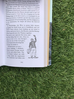 Паперова книга «Three Men in a Boat», автор Джером Клапка Джером - фото №3 - мініатюра