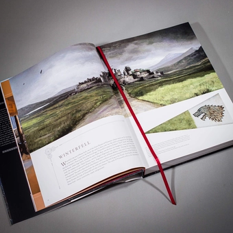 Бумажная книга «The Art of Game of Thrones», авторов Джоди Ревенсон, Дебора Райли - фото №6 - миниатюра