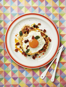 Паперова книга «Posh Eggs: Over 70 recipes for wonderful eggy things» - фото №3 - мініатюра
