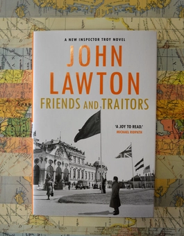 Бумажная книга «Friends and Traitors», автор Джон Лоутон - фото №4 - миниатюра