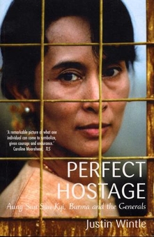 Бумажная книга «Perfect Hostage» - фото №1 - миниатюра