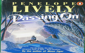 Бумажная книга «Passing On», автор Пенелопа Лайвли - фото №2 - миниатюра