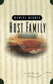Паперова книга «Host Family», автор Мамеве Медвед - фото №1 - мініатюра
