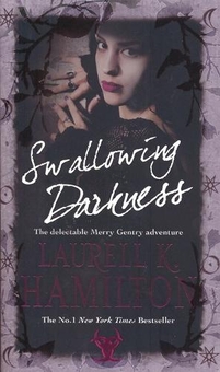 Бумажная книга «Swallowing Darkness», автор Лорел К. Гамильтон - фото №1 - миниатюра