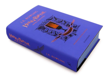 Бумажная книга «Harry Potter and the Goblet of Fire (Ravenclaw Edition)», автор Джоан Роулинг - фото №7 - миниатюра