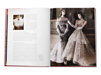 Бумажная книга «Oscar de la Renta», автор Анна Винтур - фото №7 - миниатюра