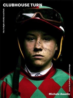 Бумажная книга «Clubhouse Turn. The Twilight of Hollywood Park Race Track», авторов Джош Кун, Микеле Асселин - фото №1 - миниатюра