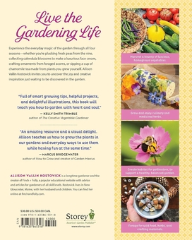 Бумажная книга «The Garden Maker's Book of Wonder: 162 Recipes, Crafts, Tips, Techniques, and Plants to Inspire You in Every Season», автор Эллисон Валлин Костовик - фото №2 - миниатюра